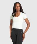 Everyday Seamless Tight Fit Crew Neck Tee