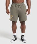 Trophy Graphic Shorts