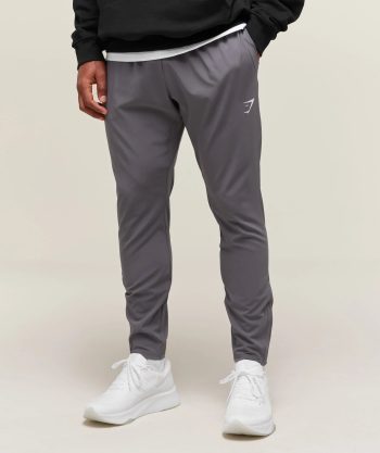 Arrival Woven Joggers